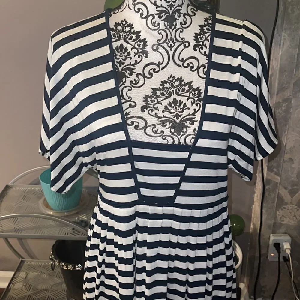 Banana Republic NWT striped cotton dress
